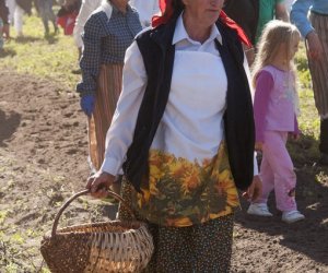 JESIEŃ W POLU I ZAGRODZIE w ramach Europejskich Dni Dziedzictwa 18 września 2016 r.