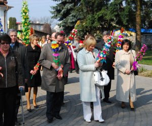 Prezentacja palm na Mszy Świetęj