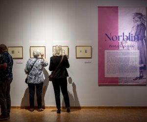 „NORBLIN - obserwator i wizjoner. Grafika i malarstwo ze zbiorów Zamku Królewskiego w Warszawie”.