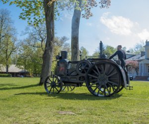 Rumely Oil-Pull - ciągnik na benzynę z wodą