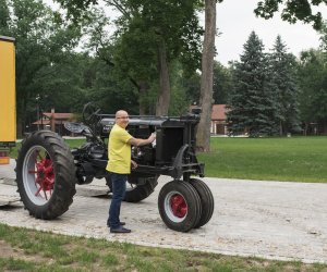 NIECOdziennik Muzealny- FARMALL F 20