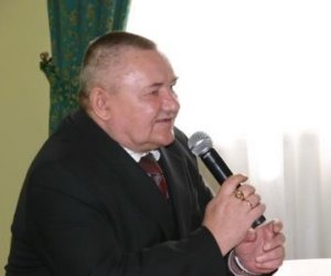 „Chwała Jezusowi, Marii i Wszystkim Świętym”