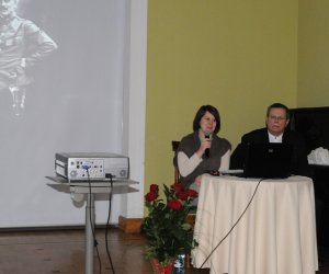WYSTAWA CZASOWA PT. RODZINY KRESOWE I ICH SPUŚCIZNA