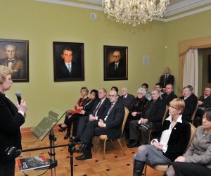 "Zagłada dworów w województwie białostockim po roku 1939"