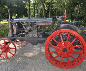 Jedyny w Polsce ciągnik UNIWERSAL do obejrzenia w naszym Muzeum.