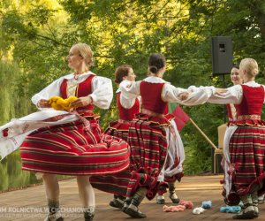 Podlaska Oktawa Kultur 2013 - występ ZPiT Uniwersytetu Wileńskiego w Muzeum Rolnictwa - fotorelacja