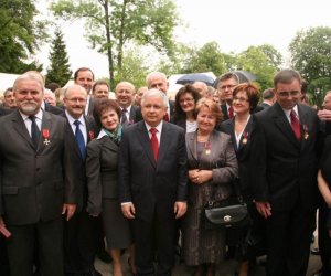 Złoty Krzyż Zasługi dla Dyrektora Muzeum