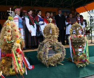 Wojewódzkie Dożynki Ciechanowiec 9 września 2006 roku