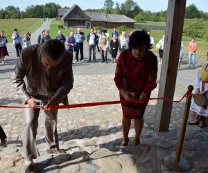 Wystawa w Mińsku (Białoruś) - „Dywany dwuosnowowe ze zbiorów Muzeum Rolnictwa im. ks. Krzysztofa Kluka w Ciechanowcu”