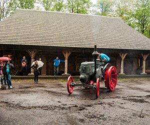 Kolejny unikatowy ciągnik w ciechanowieckim Muzeum