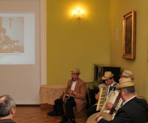 Promocja publikacji pt."Pięćdziesięciolecie Muzeum Rolnictwa im. ks. Krzysztofa Kluka w Ciechanowcu na pisankach w zbiorach Muzeum Pisanki"