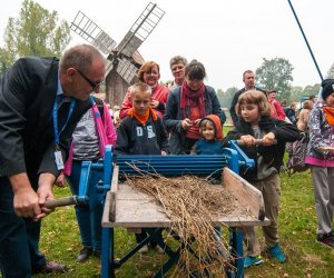 JESIEŃ W POLU I ZAGRODZIE