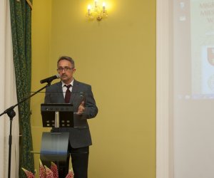 Konferencja  "Migracje a tożsamość narodowa mieszkańców Europy Wschodniej w XIX i na początku XX wieku" 2-3 czerwca 2016