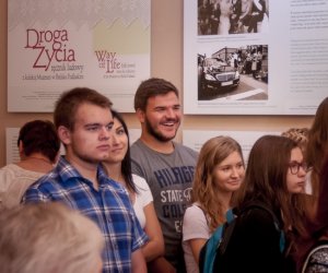 "Droga życia" - wędrówka śladami ręczników ludowych