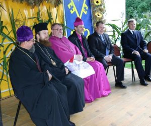 Wojewódzkie Dożynki Ciechanowiec 9 września 2006 roku