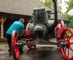 Kolejny unikatowy ciągnik w ciechanowieckim Muzeum