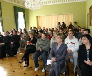 „Chwała Jezusowi, Marii i Wszystkim Świętym”