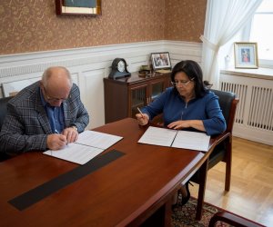 Podpisanie porozumienia o współpracy pomiędzy ZSCKR im. W. S. Reymonta w Sokołowie Podlaskim i Muzeum Rolnictwa w Ciechanowcu