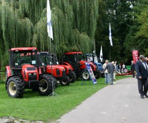 Wojewódzkie Dożynki Ciechanowiec 9 września 2006 roku