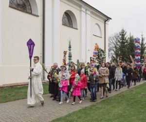 Podsumowanie XX Konkursu na Wykonanie Palmy Wielkanocnej  oraz uroczystości Niedzieli Palmowej w Ciechanowcu