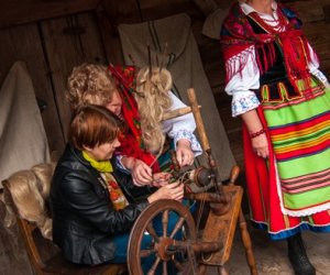JESIEŃ W POLU I ZAGRODZIE