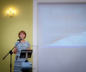 "Droga życia" - wędrówka śladami ręczników ludowych