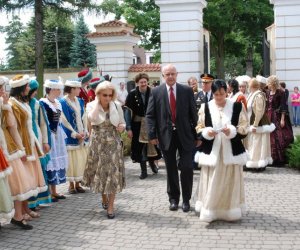 V Zajazd Wysokomazowiecki